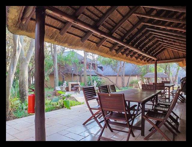 5 BEDROOM HOUSE FOR SALE IN LAKELAND ESTATE